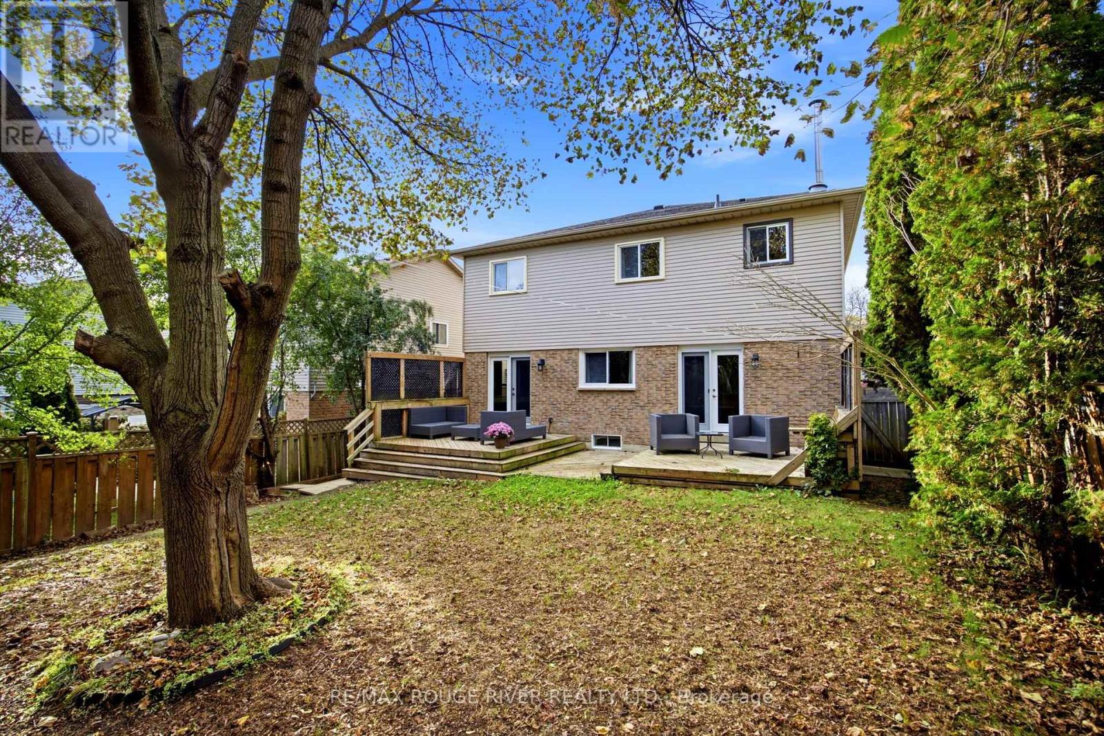 7 Greenview Court, Whitby, ON photo 48