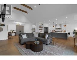 Living room - 93 Moonstone Road E, Oro Medonte, ON L0K1N0 Photo 9