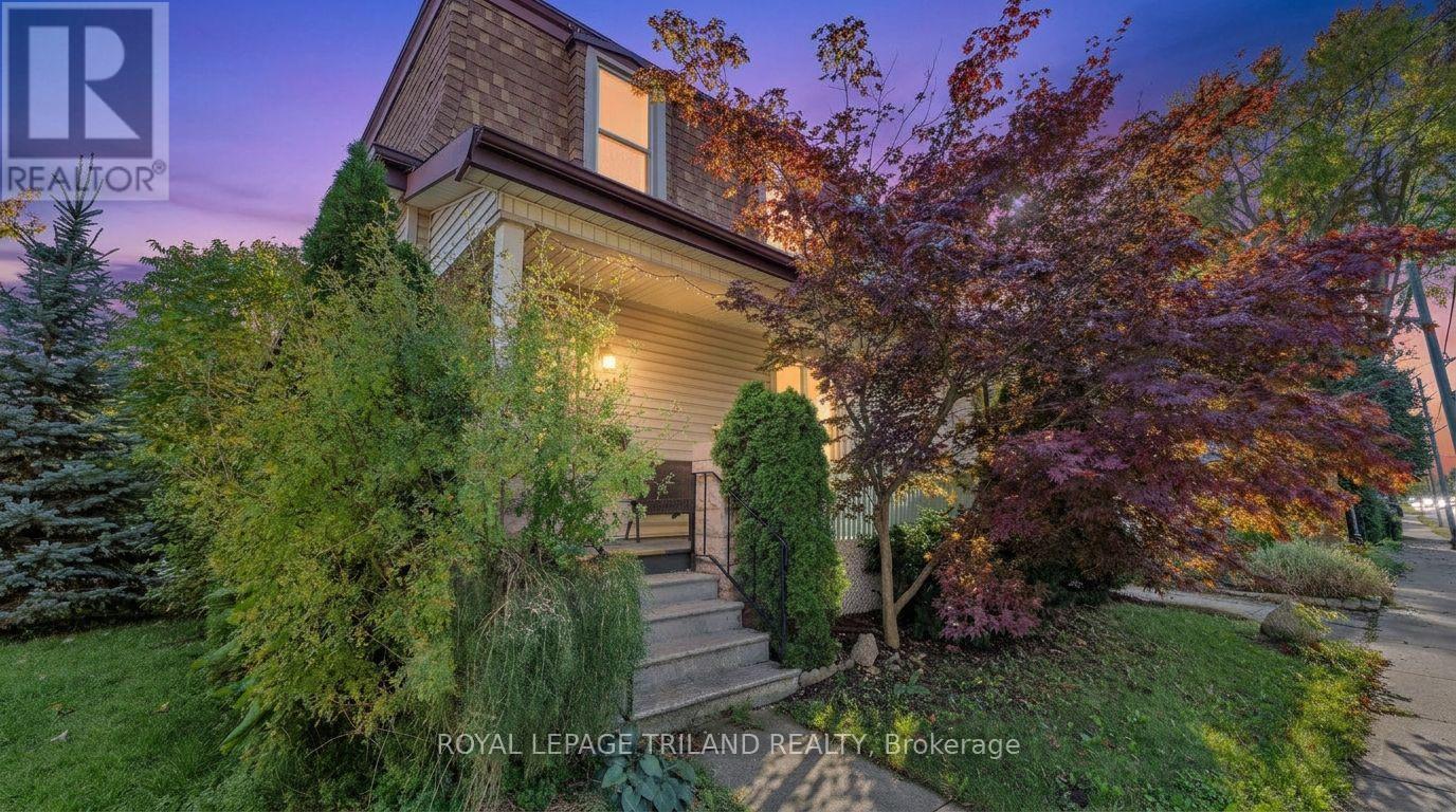 541 NELSON STREET - 1