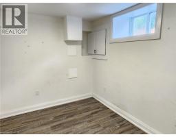 363 Adelaide Avenue W Unit# 2, Oshawa, ON L1J2R7 Photo 9