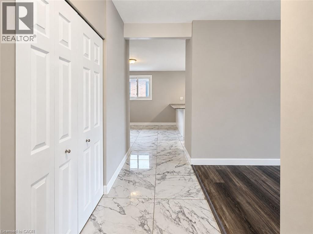 63 SANATORIUM Road Unit# UPPER LEVEL, Hamilton — photo 3