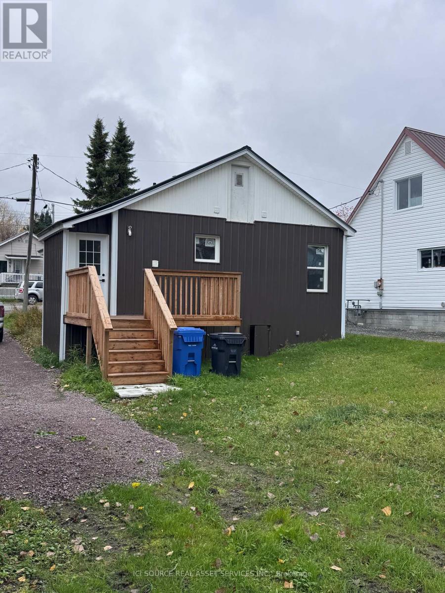 6 WILSON AVENUE, Kirkland Lake — photo 2