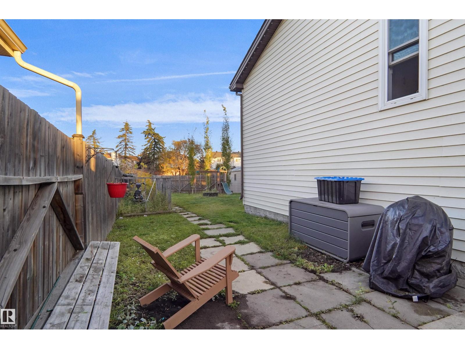 15629 83 Street NW, photo 35