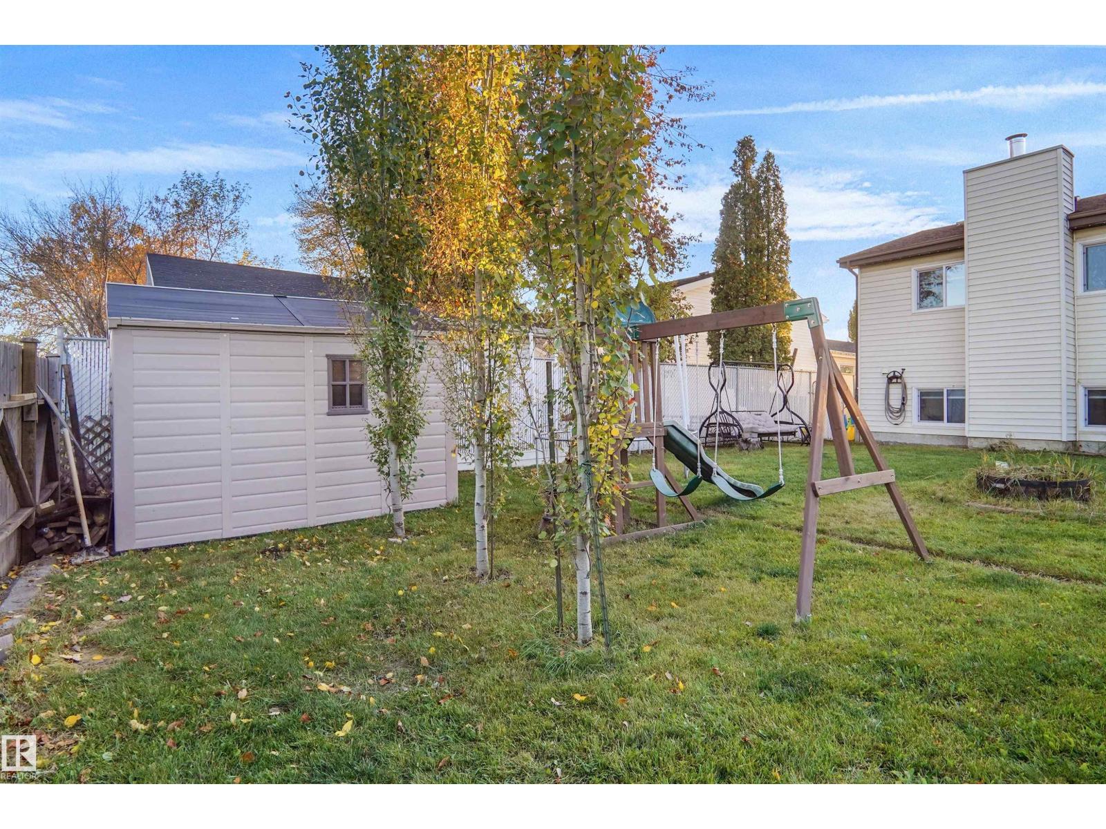 15629 83 Street NW, photo 39