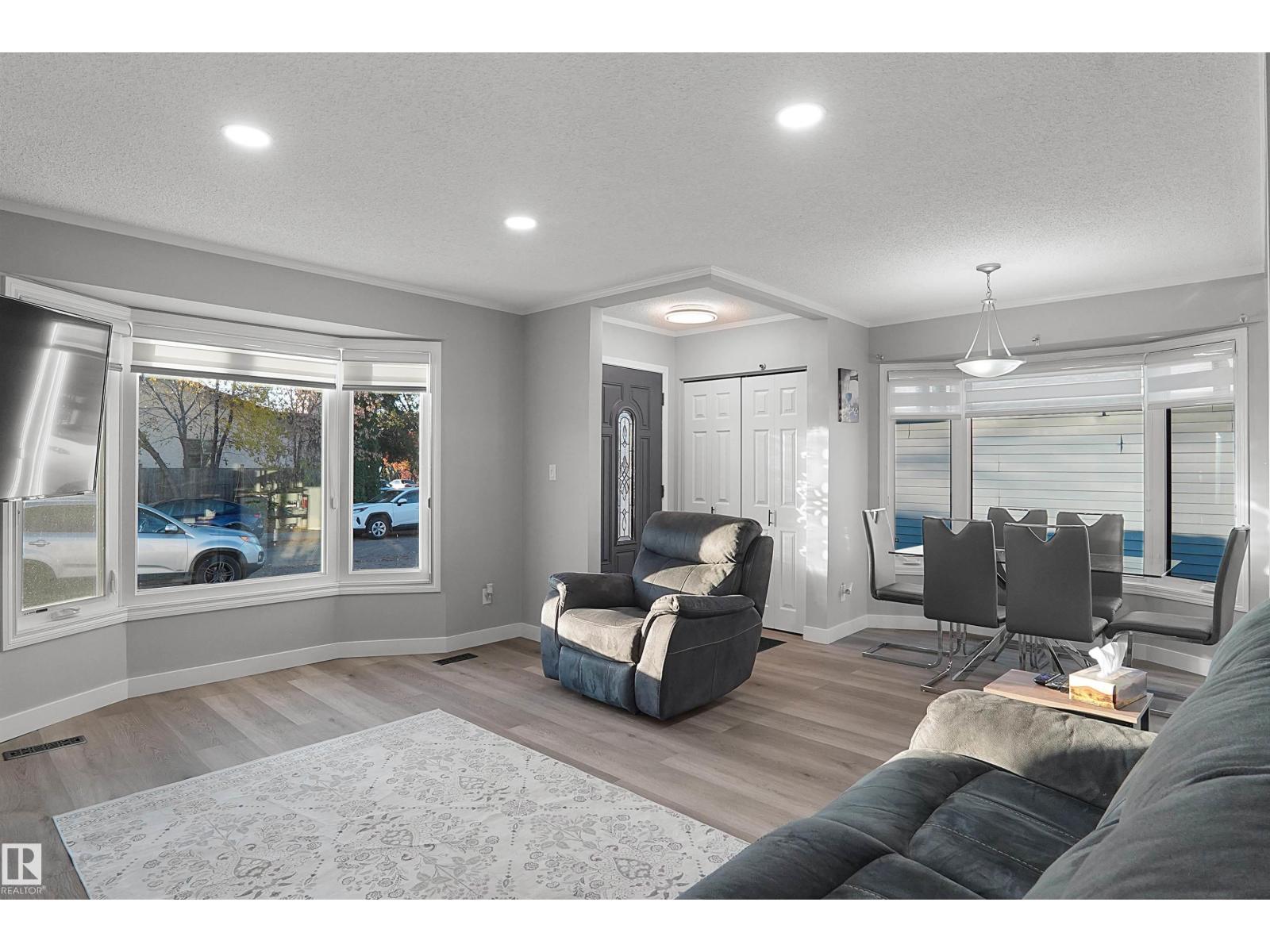 15629 83 Street NW, photo 7