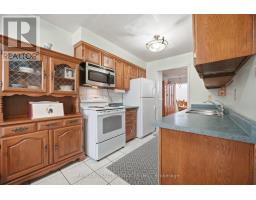 Family room - 66 Hockley Path, Brampton, ON L6V3R3 Photo 10