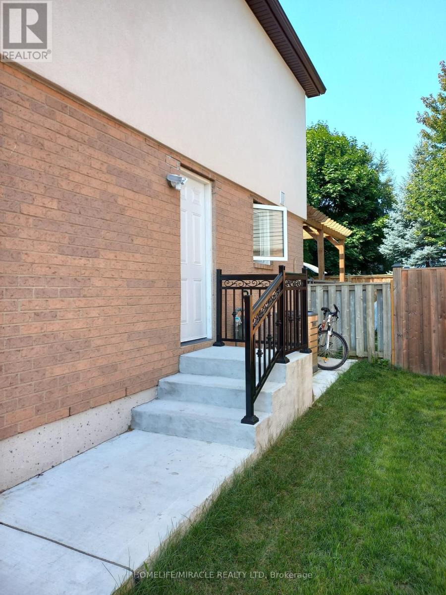 3185 CHAMBERLAIN COURT, Mississauga (Meadowvale) — photo 9