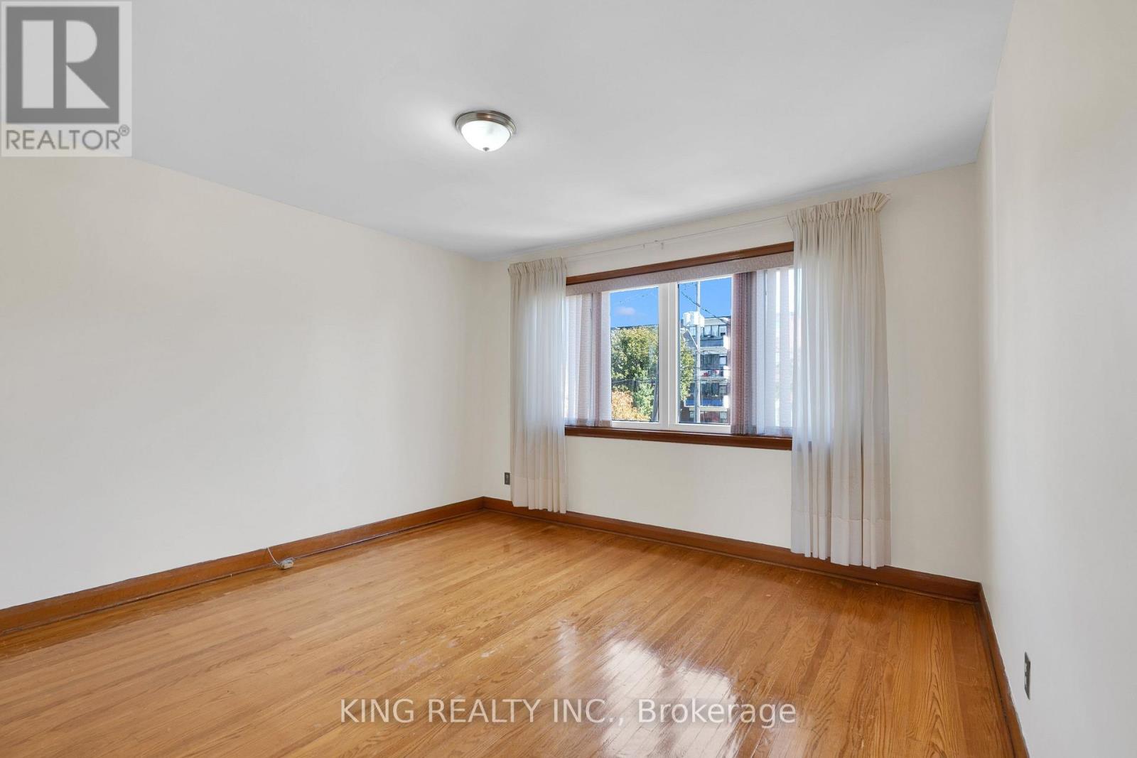 2604 KEELE STREET, Toronto (Maple Leaf) — photo 12