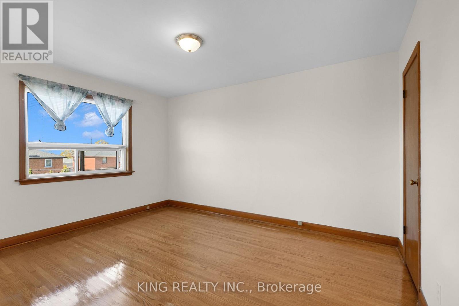 2604 Keele Street, Toronto, ON photo 14