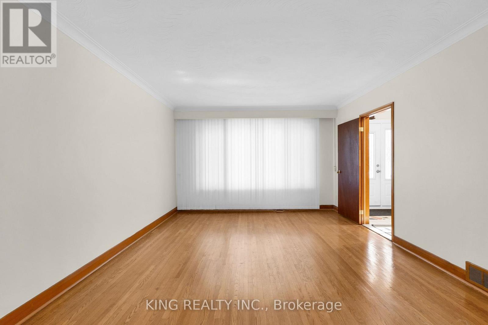 2604 KEELE STREET, Toronto (Maple Leaf) — photo 6