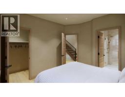 2, 713 4th Street, Canmore, AB T1W2G8 Photo 17