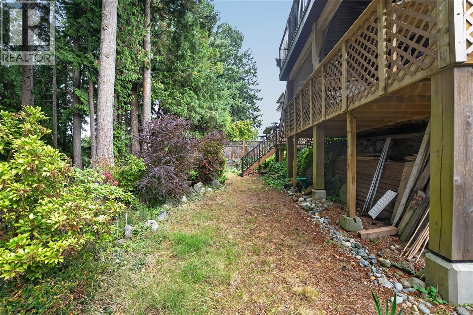 5334 Georgiaview Cres - 46