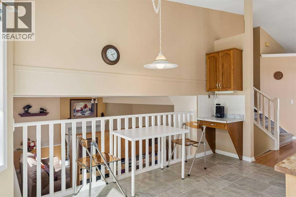 525 Shawinigan Drive SW - 9