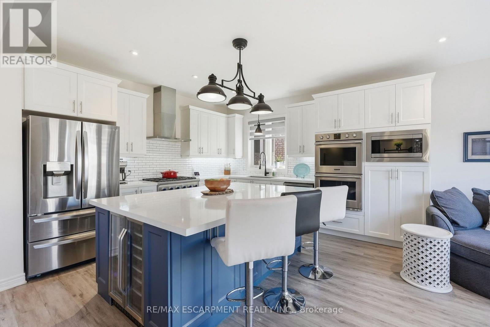 193 WHITTINGTON DRIVE, Hamilton (Ancaster) — photo 8