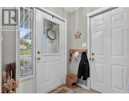 Bathroom - 13 Barton Street, Haldimand, ON N0A1E0 Photo 6