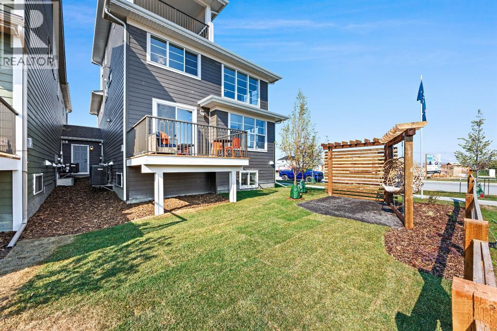 1 Monarch Bend - 26
