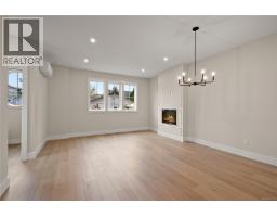Bathroom - 103 954 Preston Way, Langford, BC V9B3B9 Photo 6