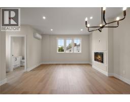 Living room - 103 954 Preston Way, Langford, BC V9B3B9 Photo 8