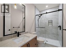 101 954 Preston Way, Langford, BC V9B3B9 Photo 17