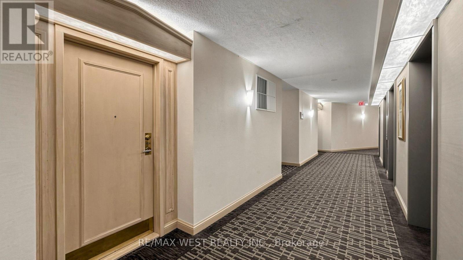 20 Guildwood Parkway — photo 31