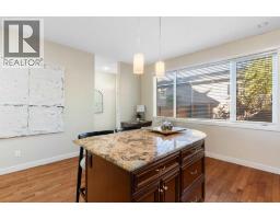Bedroom - 126 30 Avenue Ne, Calgary, AB T2E2C8 Photo 12