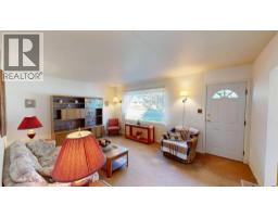 1416 18 Avenue S - photo 9