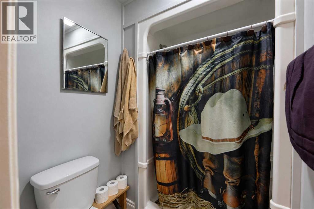 1321 22 Avenue - 13