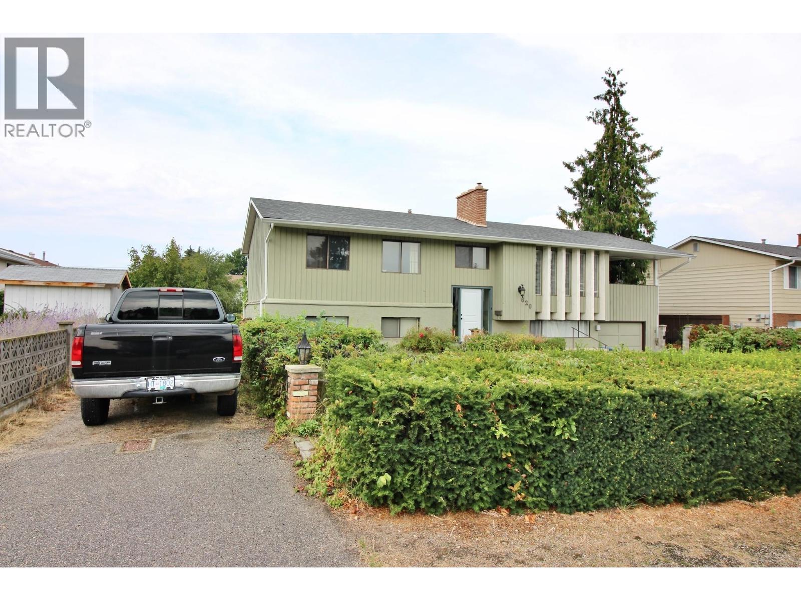  620 Wenric Crescent, Kelowna