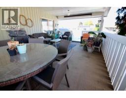 Living room - 620 Wenric Crescent, Kelowna, BC V1X5R7 Photo 14