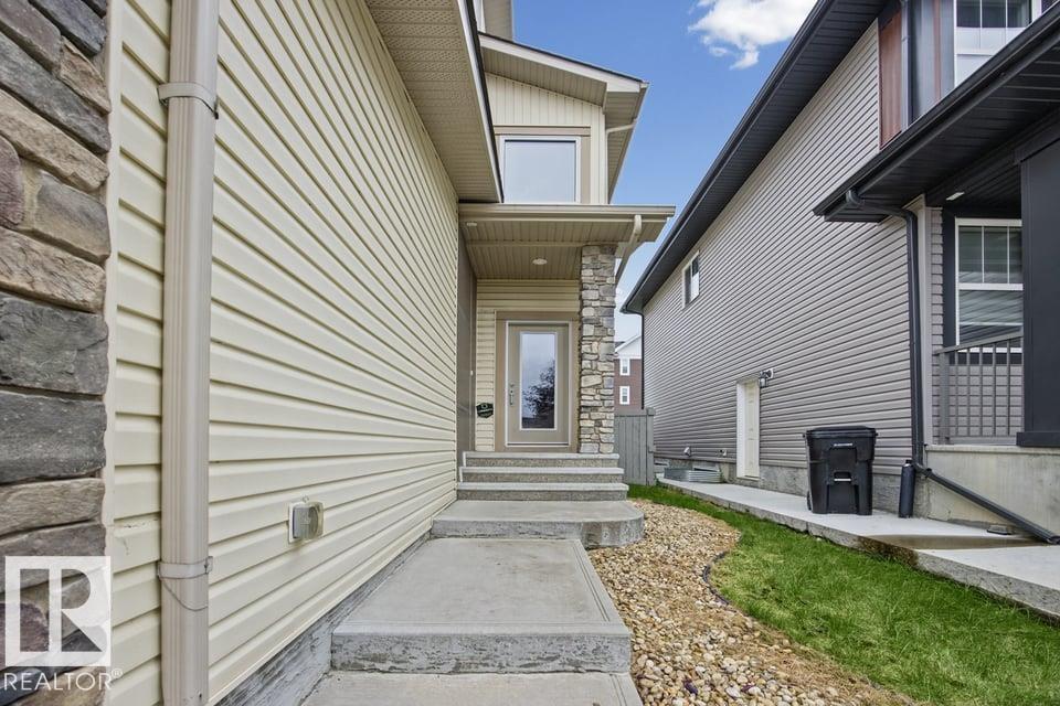 7627 181 Avenue NW, photo 2