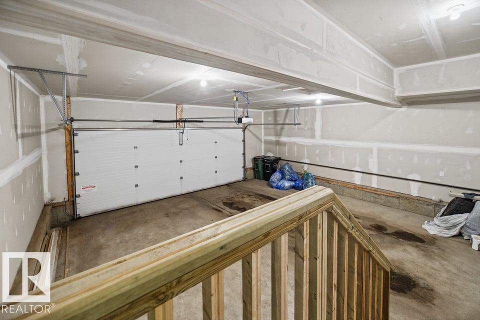 7627 181 Avenue NW, photo 34