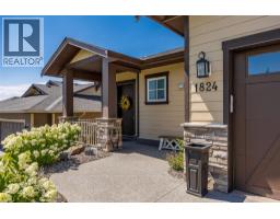 Primary Bedroom - 1824 Tower Ranch Boulevard, Kelowna, BC V1P1R1 Photo 7