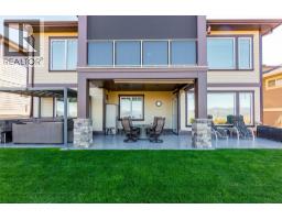 1824 Tower Ranch Boulevard, Kelowna, BC V1P1R1 Photo 45
