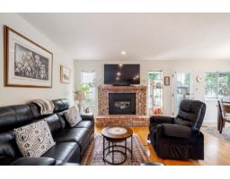 13560 15a Avenue, Surrey, BC V4A8Z9 Photo 9