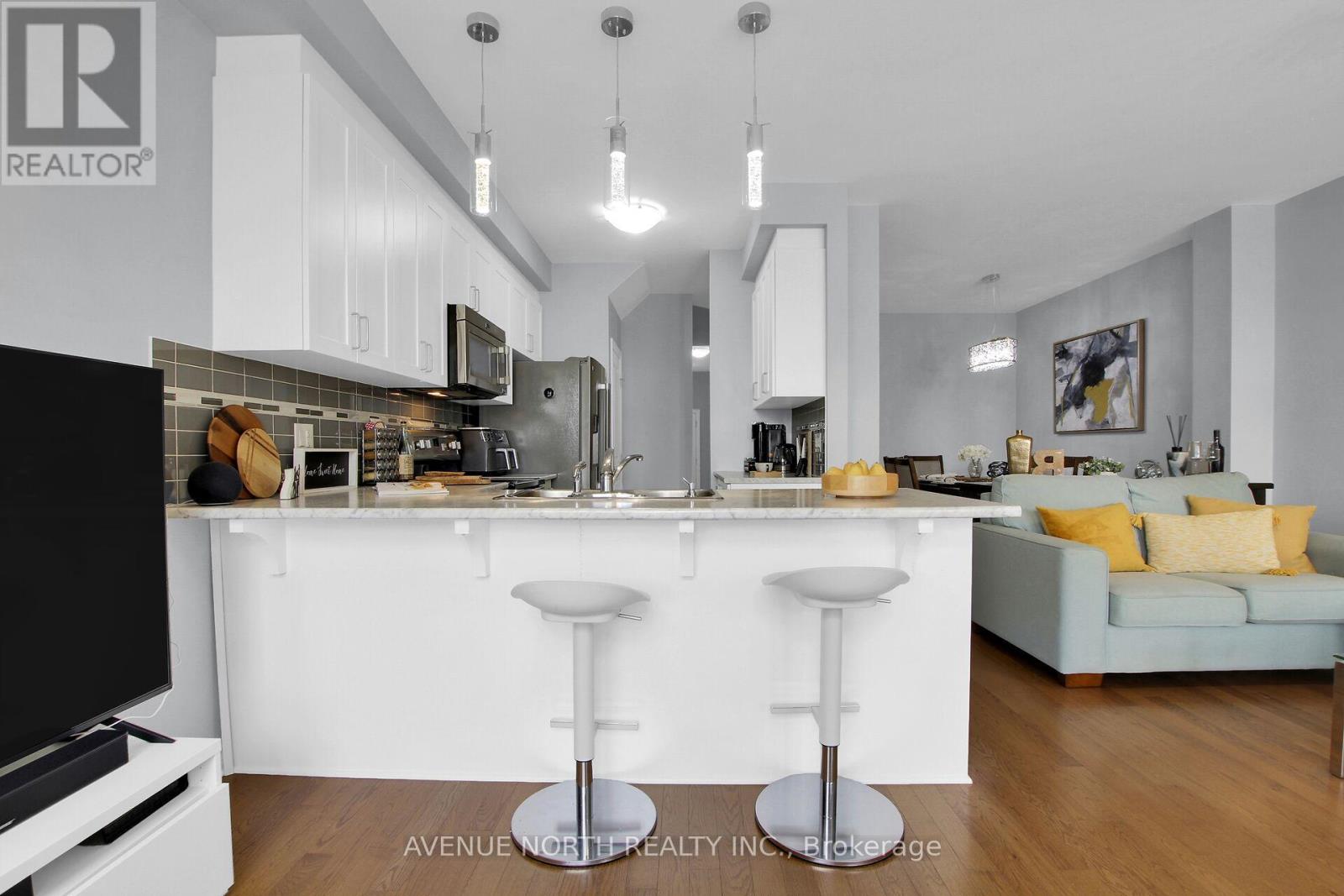 303 Wood Acres Grove — photo 15