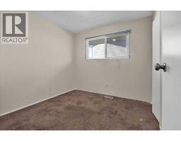 32 Whitman Crescent Ne, Calgary, AB T1Y4H6 Photo 21