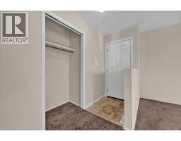Recreational, Games room - 32 Whitman Crescent Ne, Calgary, AB T1Y4H6 Photo 9