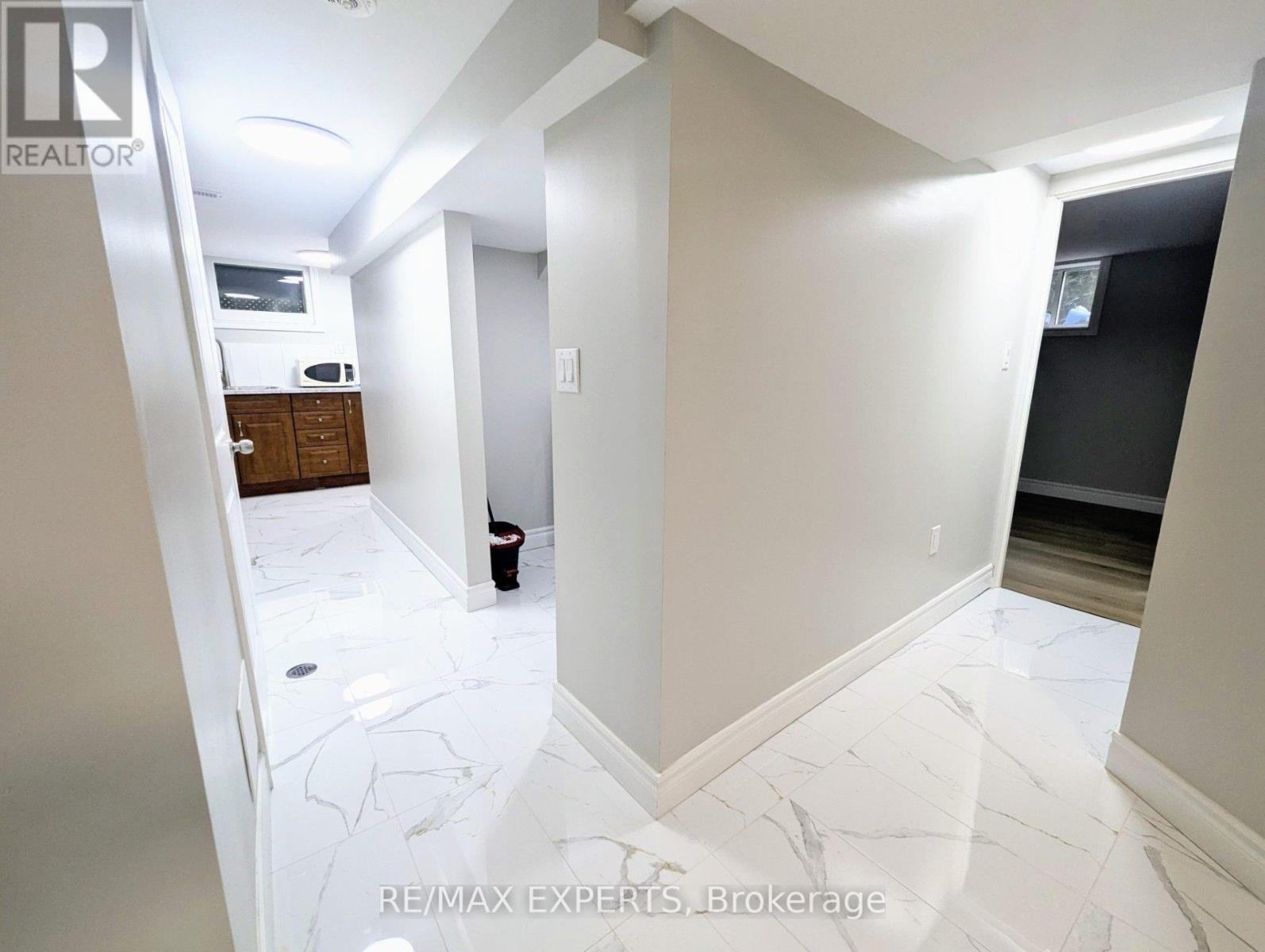 LOWER - 42 MOSSBANK DRIVE, Toronto (Woburn) — photo 6