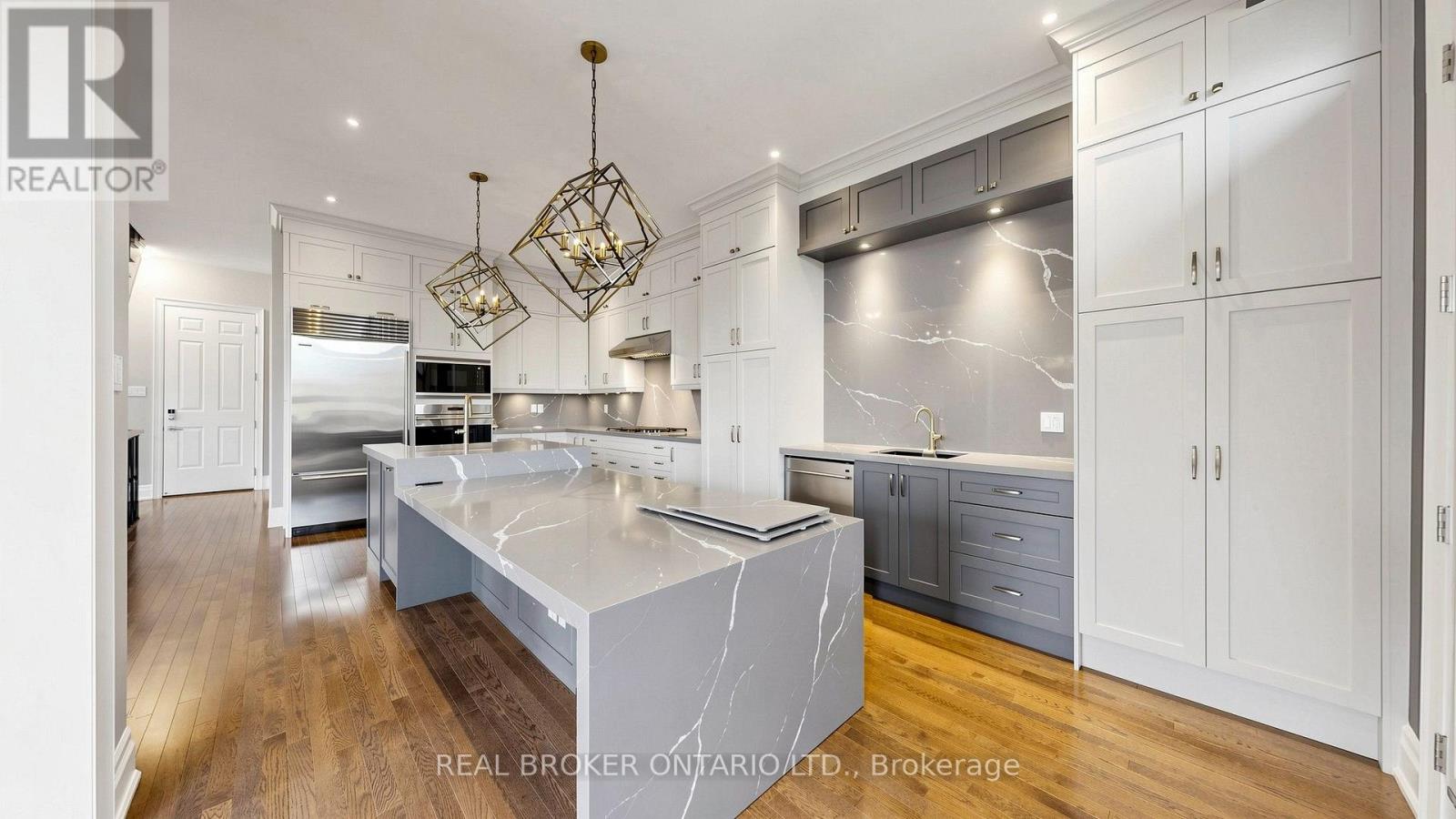 106 VIA ROMANO BOULEVARD, Vaughan (Patterson) — photo 11