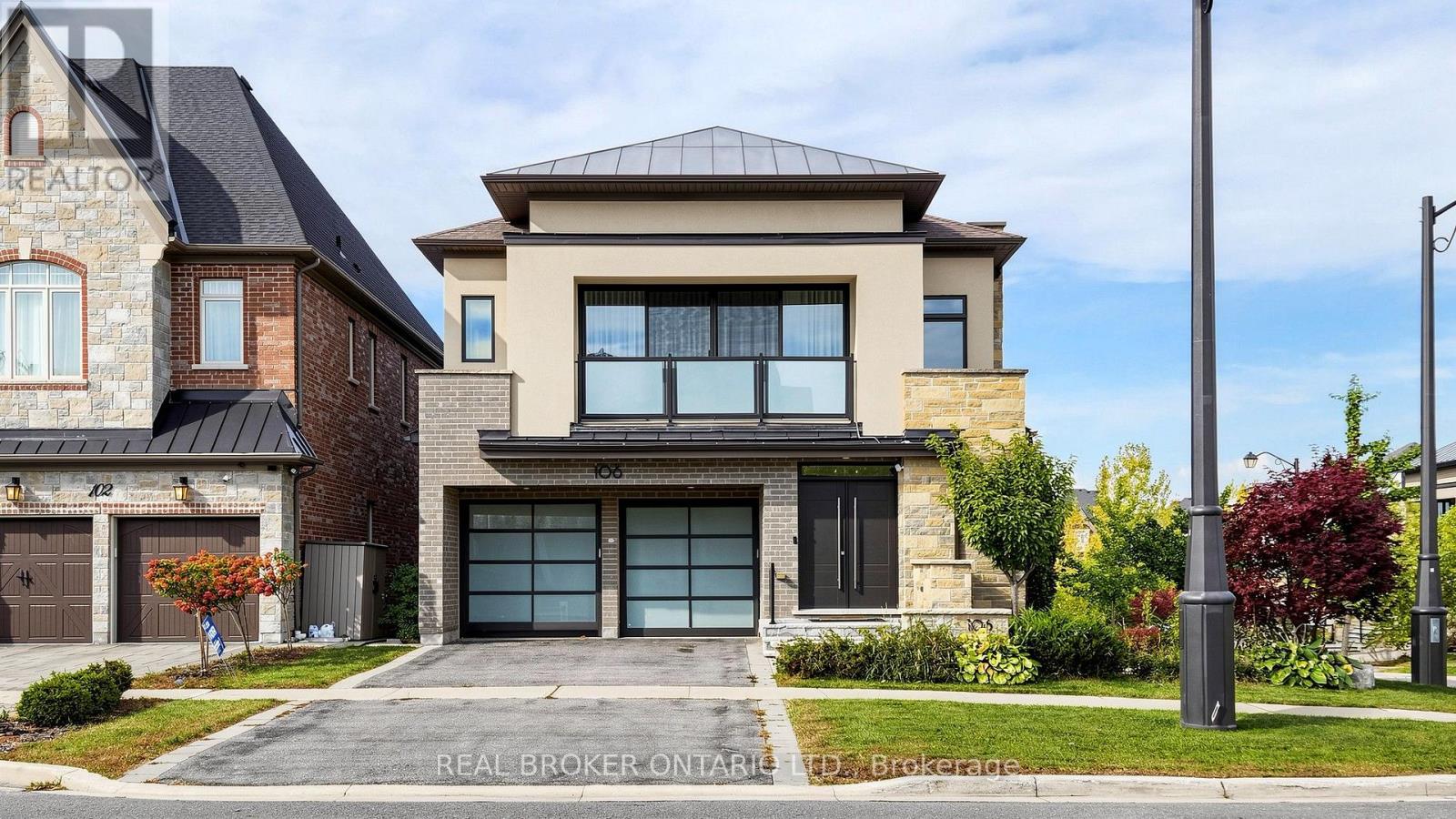 106 VIA ROMANO BOULEVARD, Vaughan (Patterson) — photo 2
