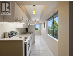1439 Sandhurst Place, West Vancouver, BC V7X2P4 Photo 32