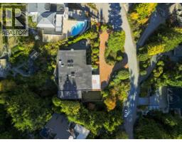 1439 Sandhurst Place, West Vancouver, BC V7X2P4 Photo 37