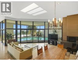 1439 Sandhurst Place, West Vancouver, BC V7X2P4 Photo 9