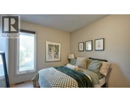 331 Woodbine Boulevard SW - photo 20