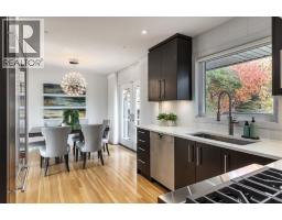 408 49 Avenue SW - photo 12
