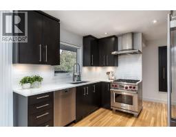 408 49 Avenue SW - photo 8