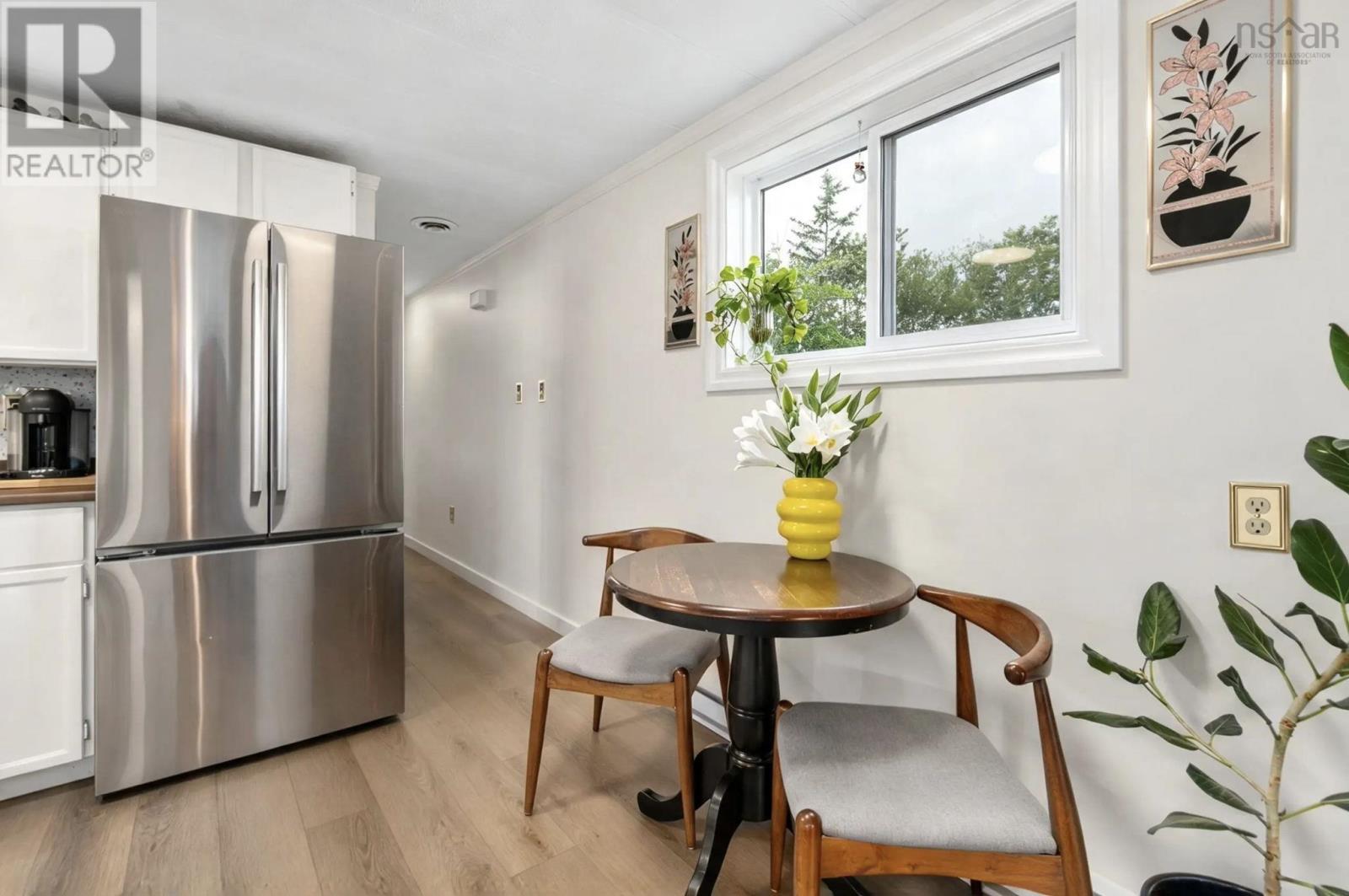 112 Hilltop Drive - 10