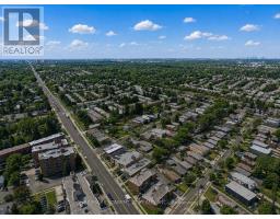 19 Broadview Avenue, Mississauga, ON L5H2S8 Photo 19