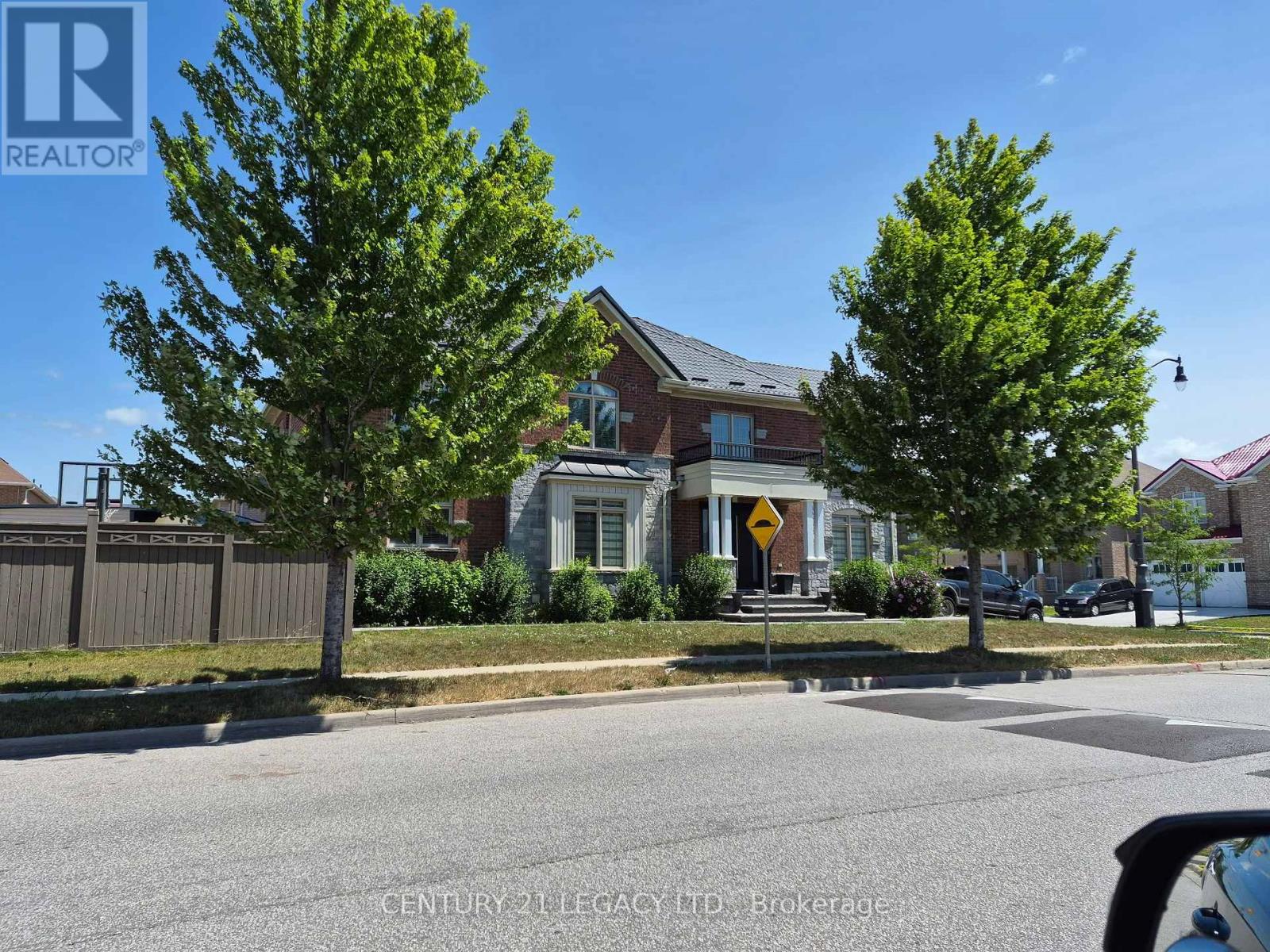 11 DRUMMONDVILLE DRIVE, Brampton (Bram East) — photo 4