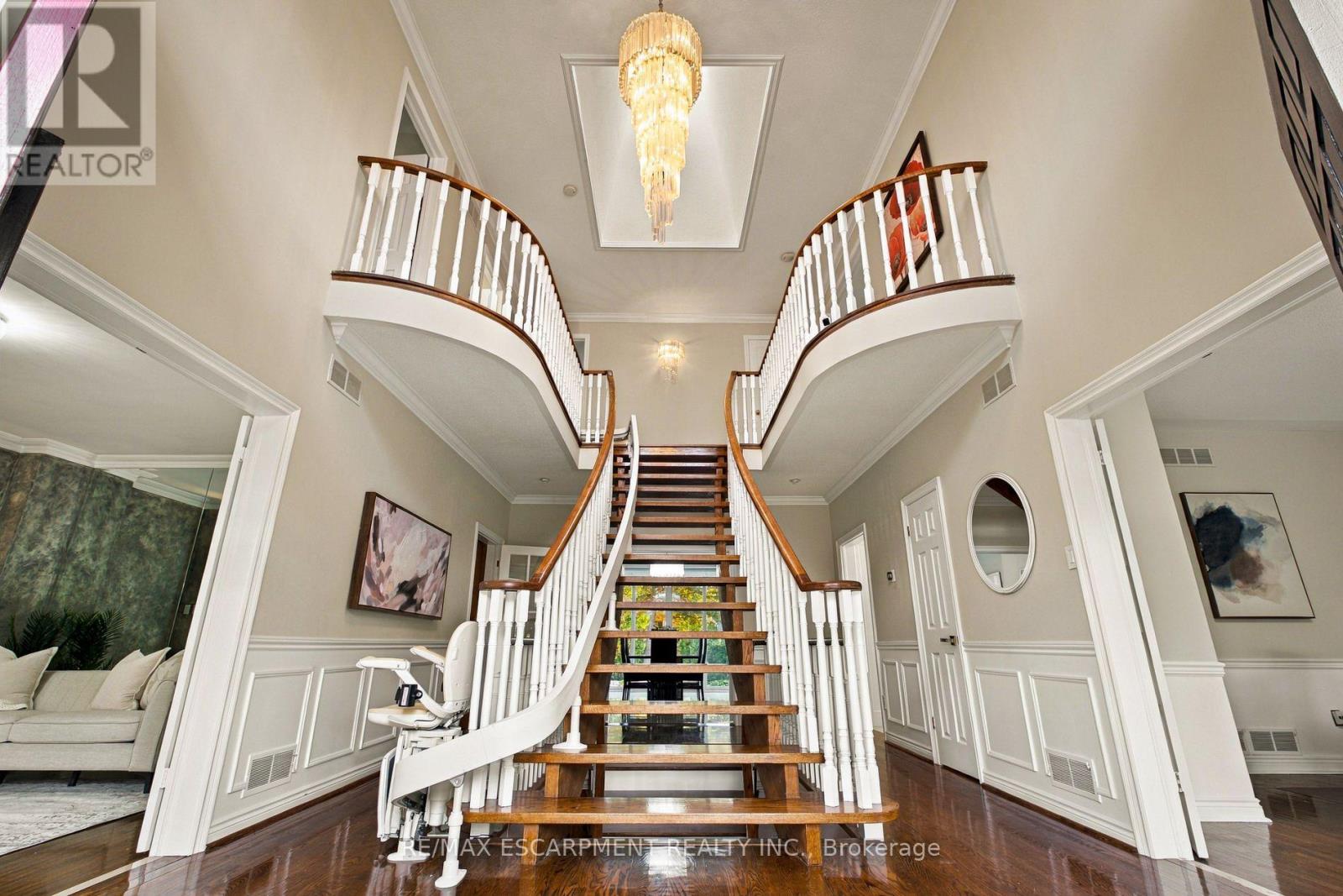 2026 MISSISSAUGA ROAD, Mississauga (Sheridan) — photo 3
